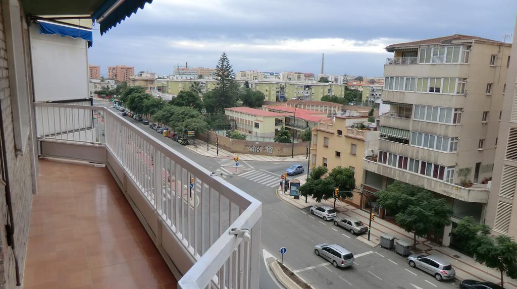 מאלגה Apartamento Huelin מראה חיצוני תמונה